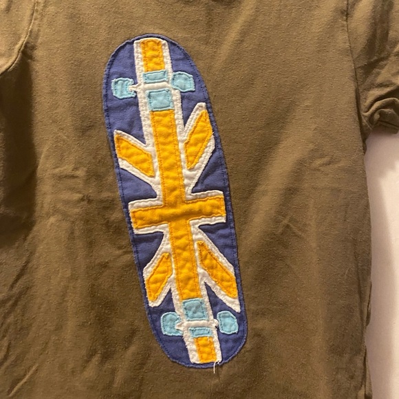 Mini Boden Skateboard Appliqué Tee Shirt - Picture 5 of 7